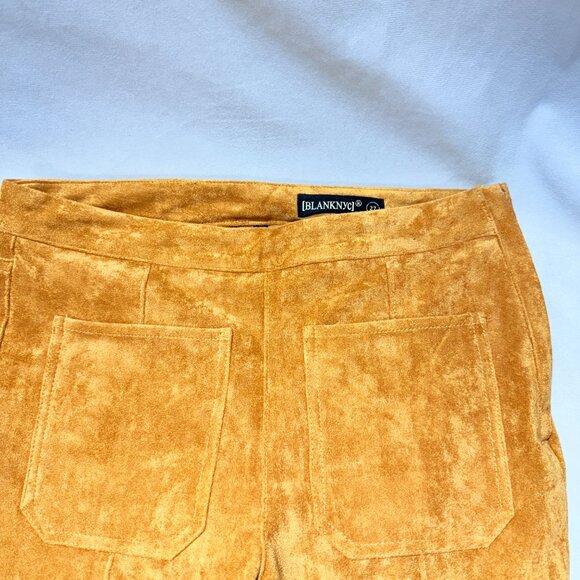 Blank NYC Sueded finish Pants 27 gold Boot Cut Stretch - Picture 5 of 9